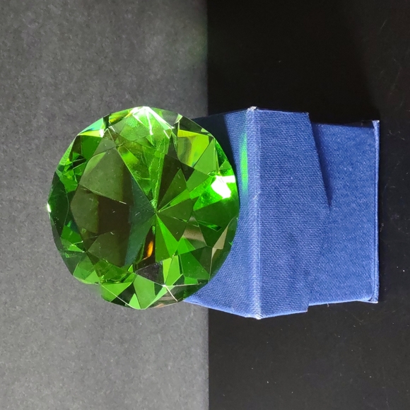 Emerald Green Faceted Crystal Paperweight - Picture 6 of 6